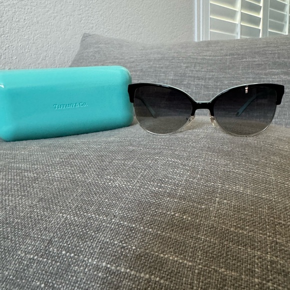 Tiffany & Co. Cat Eye Sunglasses - Picture 3 of 8